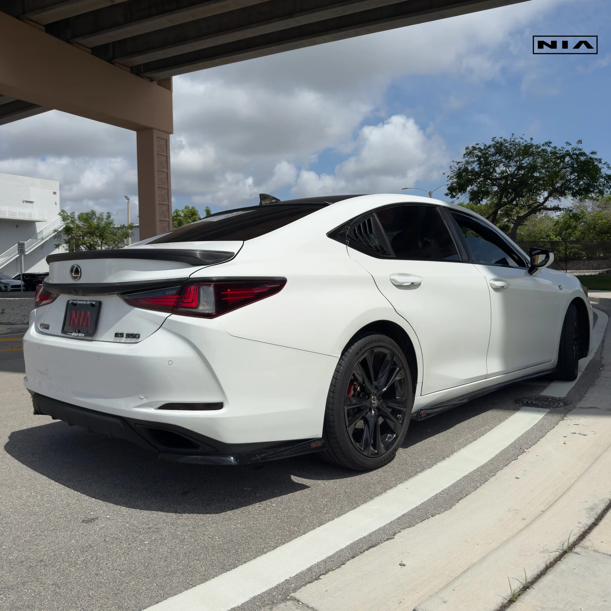 Lexus ES Base Model, F-Sport NIA rear lip spats bodykit 2019-2025 in ABS - Image 11